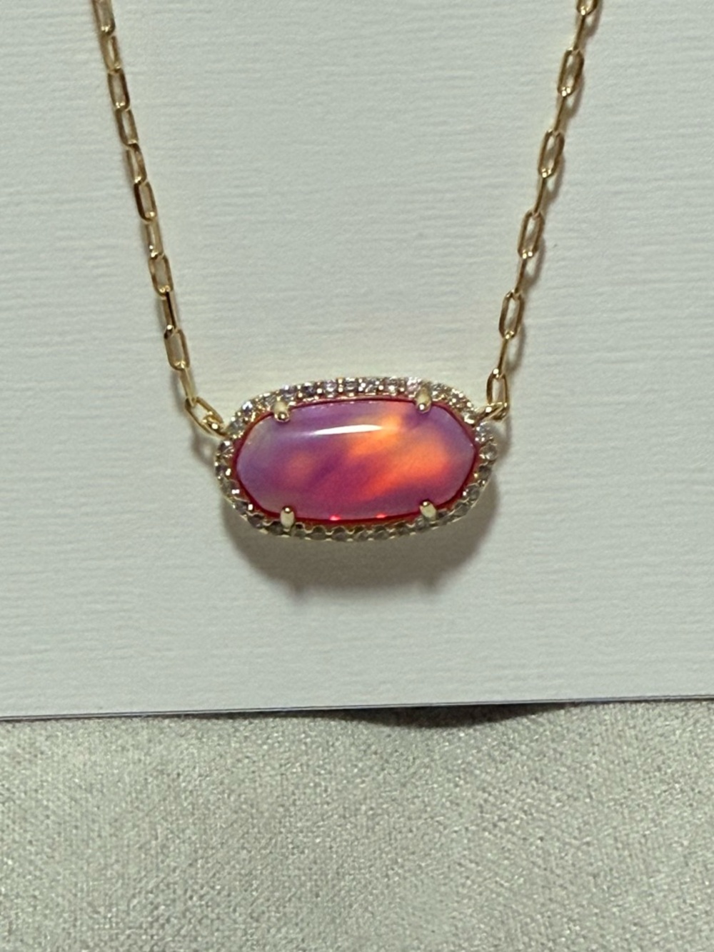 NWT Kendra Scott Elisa Pave Frame Gold Pendant Necklace in Pink Opalescent Resin - Picture 5 of 7